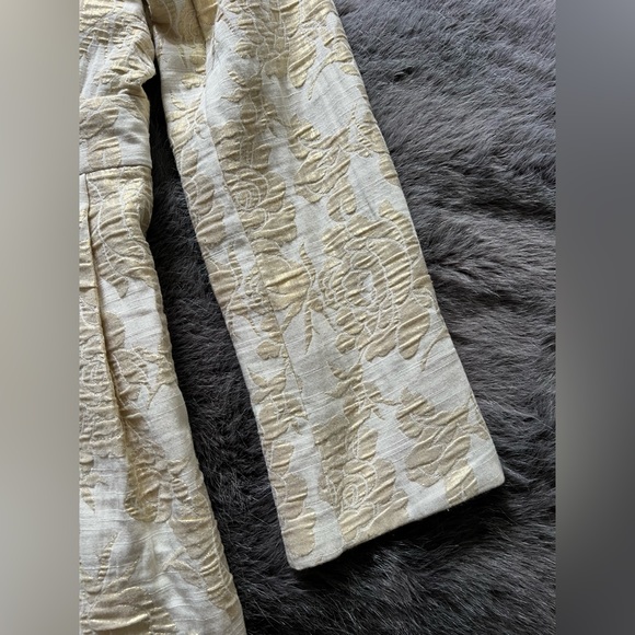 Isaac Mizrahi for Target Gold Rose Coat *RARE* - Picture 9 of 9